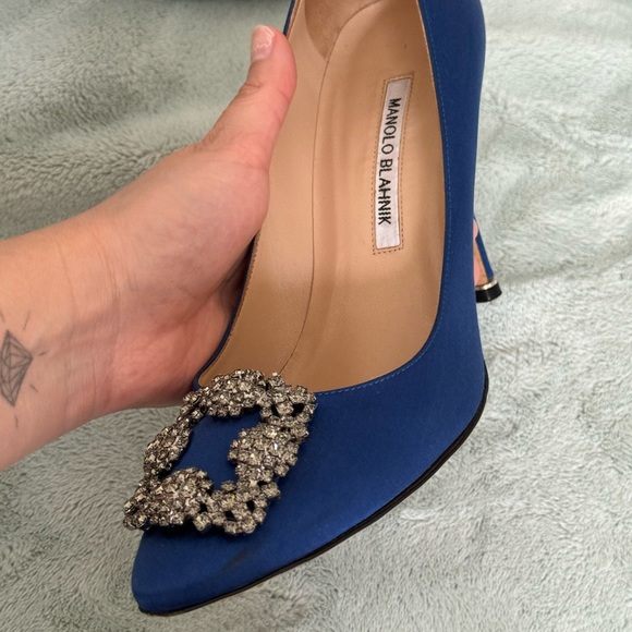 Manolo blahnik Hangisi blue size 38 - Picture 6 of 12